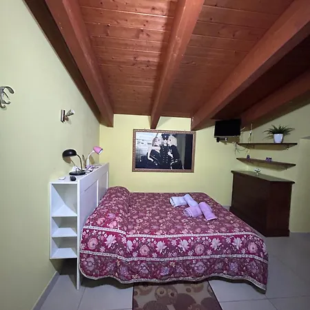 La In Campagna Città Sant'Angelo